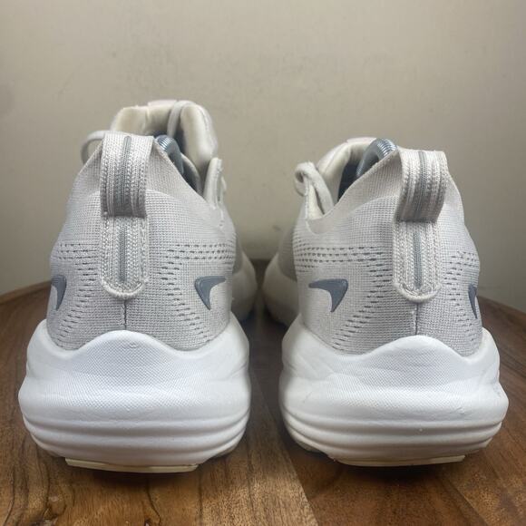 Brooks Glycerin 22 Almond Peach London Fog Womens White Size 11 Running Shoes - Picture 4 of 10